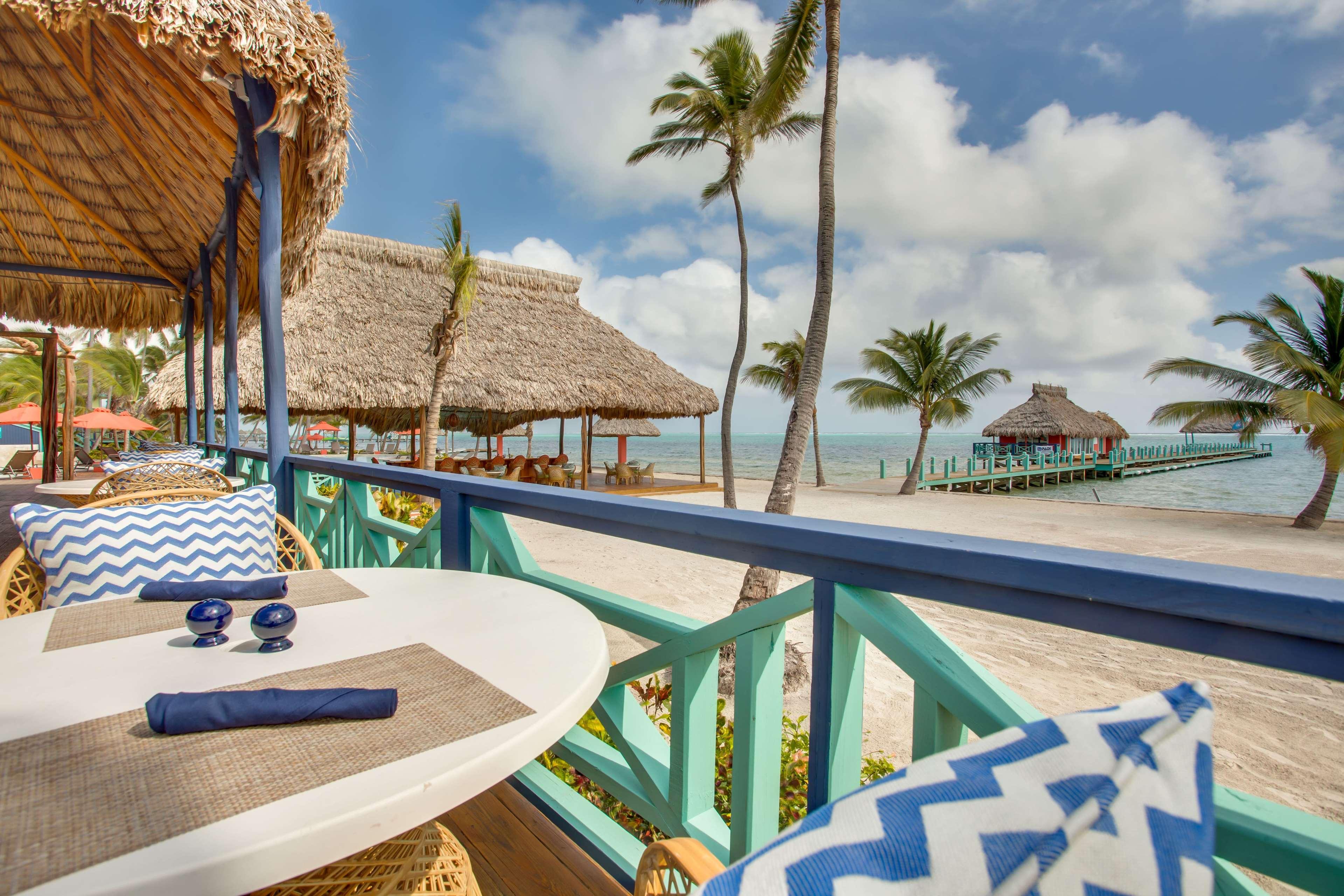 Costa Blu Beach Resort, Trademark Collection By Wyndham (Adults Only) Сан Педро Екстериор снимка